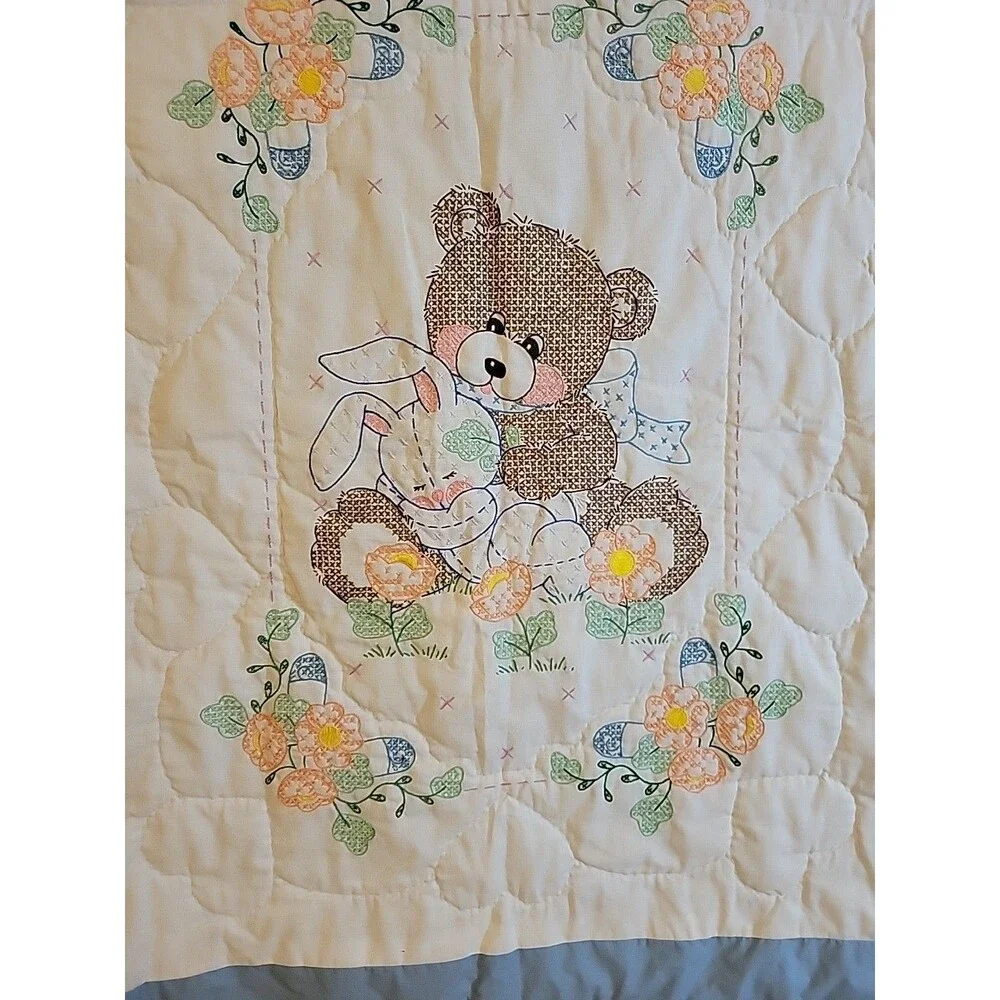 Vintage Baby Comforter Blanket Handmade Bear & Hearts Crib Quilt Nursery 34